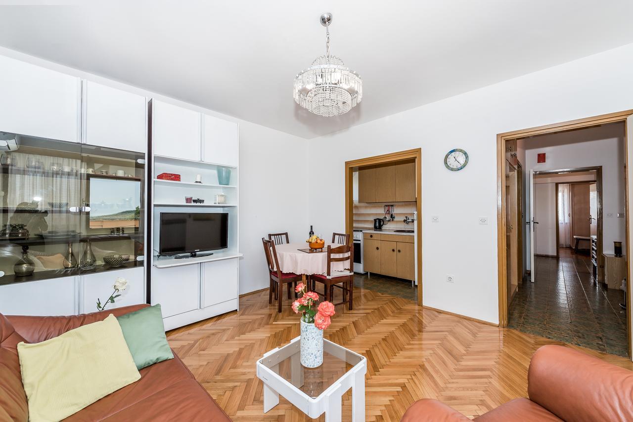 Apartment Promona Drniš Exterior foto